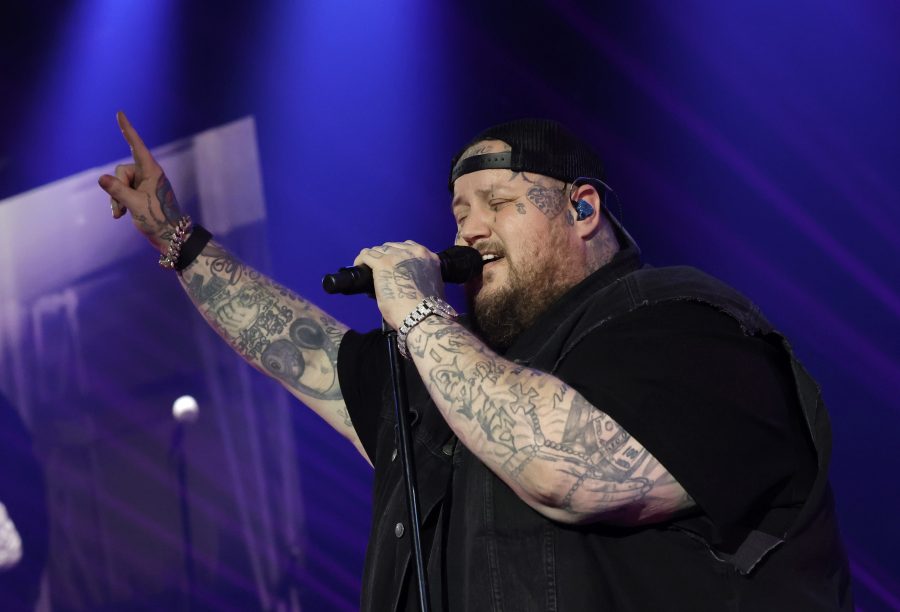 BURBANK, CALIFORNIA - SEPTEMBER 11: (FOR EDITORIAL USE ONLY) Jelly Roll performs onstage at iHeartRadio LIVE with Jelly Roll: A Special 9/11 Tribute at iHeartRadio Theater on September 11, 2023 in Burbank, California.