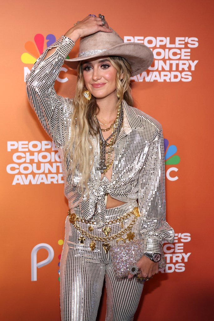 NASHVILLE, TENNESSEE - SEPTEMBER 28: Lainey Wilson attends the 2023 People's Choice Country Awards at The Grand Ole Opry on September 28, 2023 in Nashville, Tennessee. (