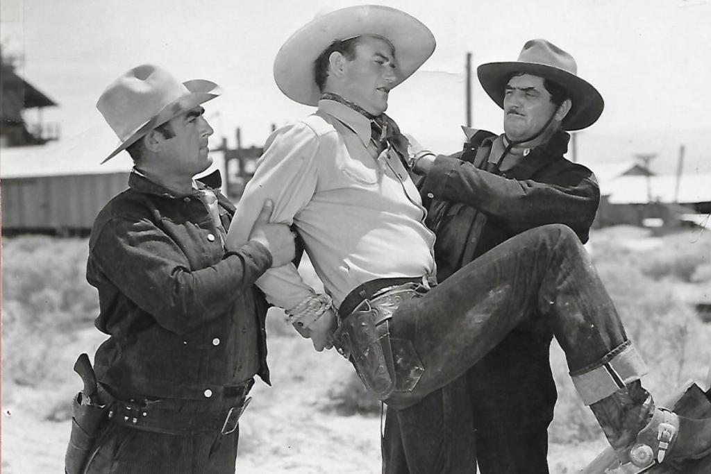 John Wayne in Pals of the Saddle