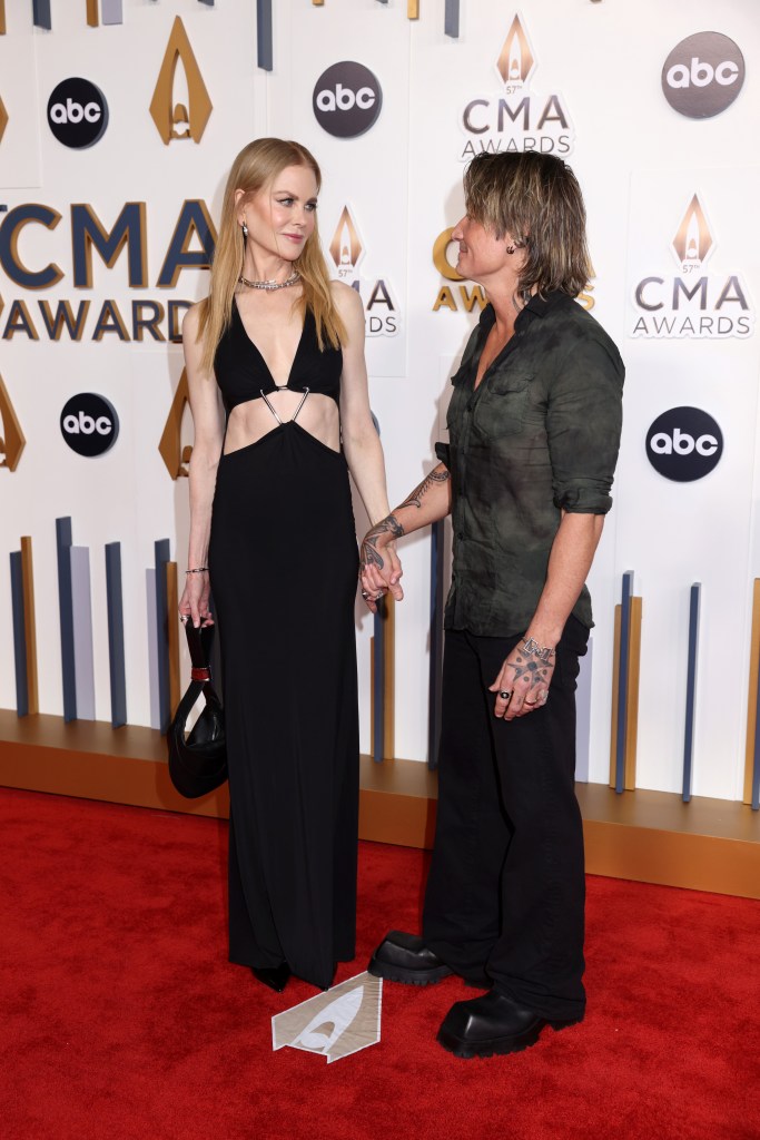 NASHVILLE, TENNESSEE - NOVEMBER 08: EDITORIAL USE ONLY (L-R) Nicole Kidman and Keith Urban attend the 57th Annual CMA Awards at Bridgestone Arena on November 08, 2023 in Nashville, Tennessee.