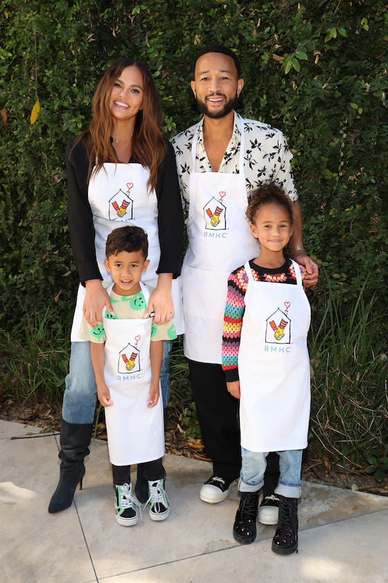 LOS ANGELES, CALIFORNIA - NOVEMBER 12: Chrissy Teigen and John Legend with son Miles and daughter Luna as John partners with Ronald McDonald House Charities (RMHC) For The Season Of Giving at Ronald McDonald House Charities on November 12, 2023 in Los Angeles, California. 