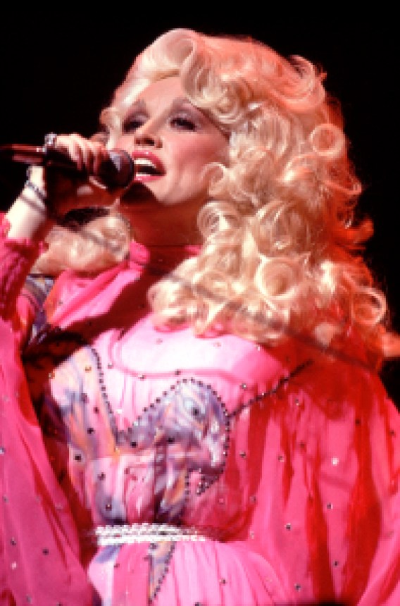 Dolly Parton performs at the Auditorium Theater in Chicago, Illinois, November 2, 1977. 