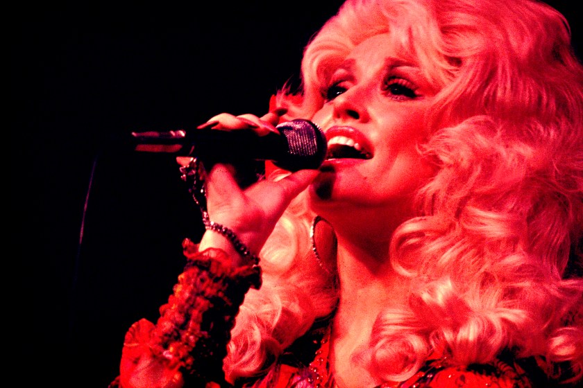 Dolly Parton at the Mill Run Theater in Niles, Illinois, August 29, 1977. 