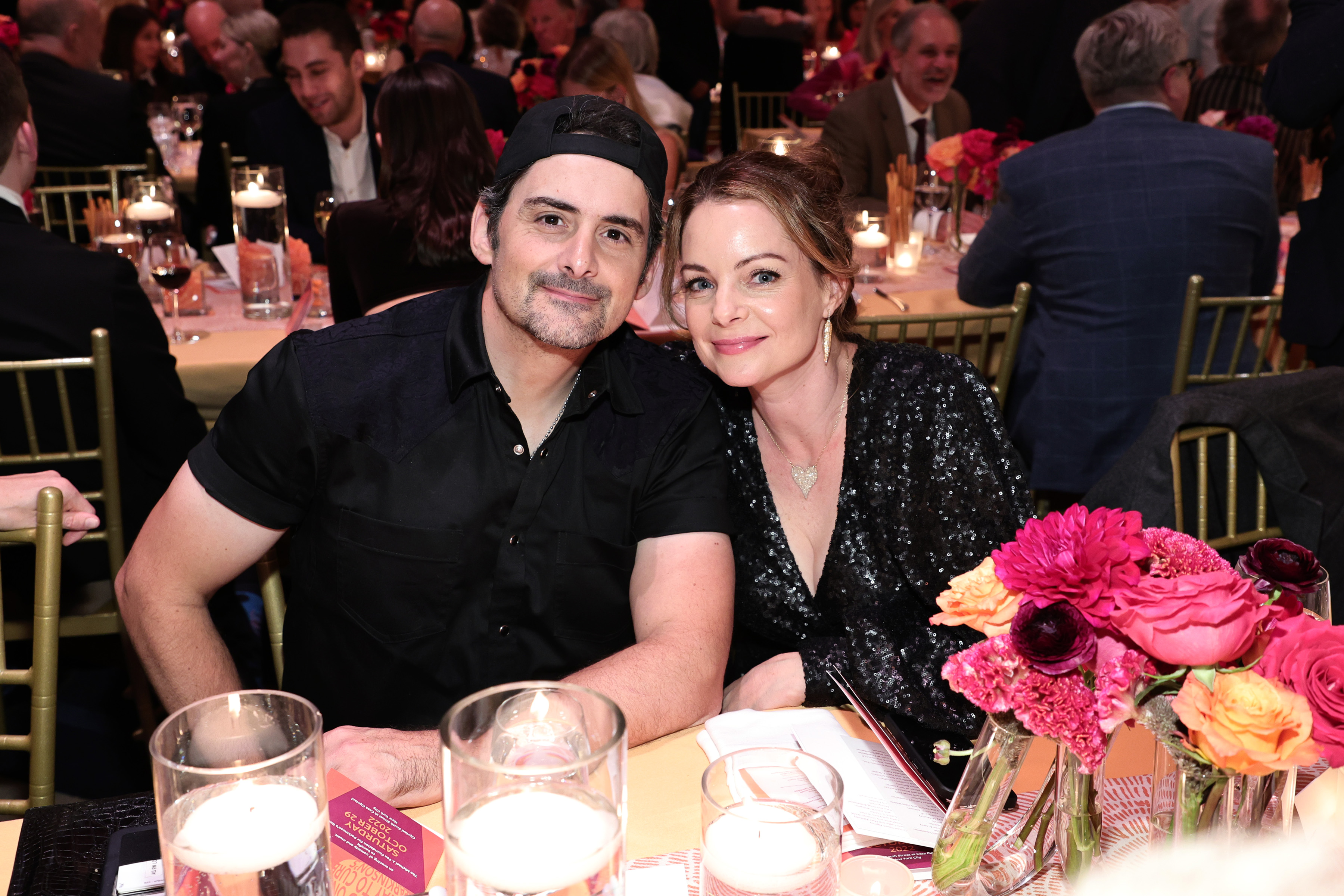 NEW YORK, NEW YORK - OCTOBER 29: Brad Paisley and Kimberly Williams-Paisley attend the 2022 A Funny Thing Happened On The Way To Cure Parkinson's at Cipriani South Street on October 29, 2022 in New York City.