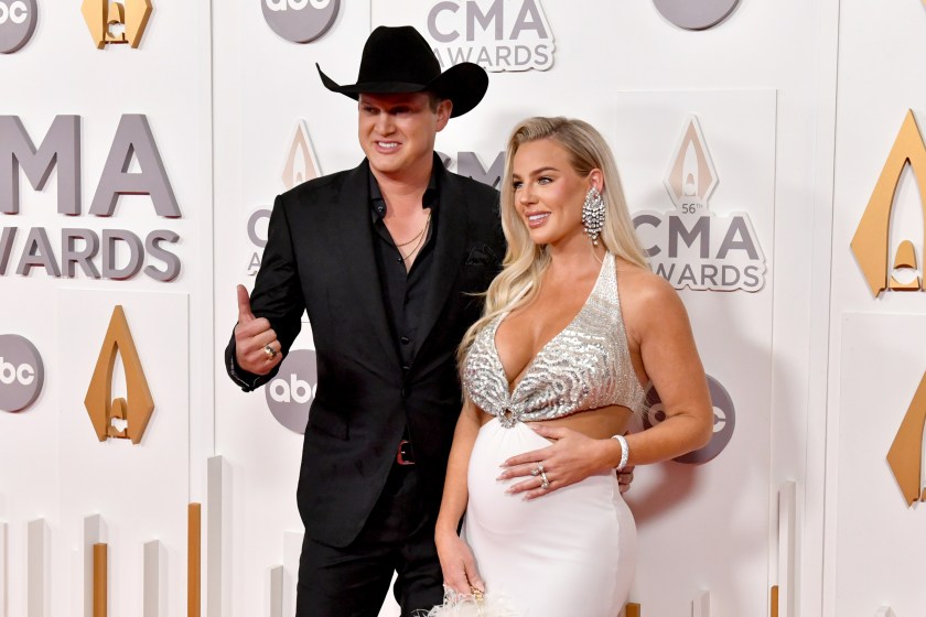 NASHVILLE, TENNESSEE - NOVEMBER 09: Jon Pardi and Summer Pardi attend The 56th Annual CMA Awards at Bridgestone Arena on November 09, 2022 in Nashville, Tennessee.