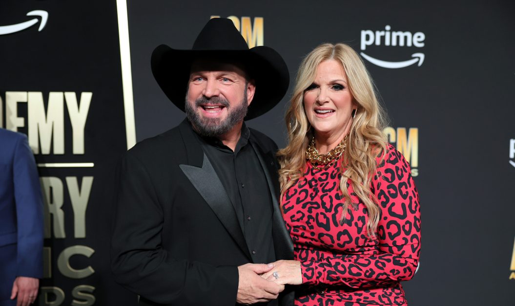 FRISCO, TEXAS - MAY 11: (L-R) Garth Brooks and Trisha Yearwood attend the 58th Academy Of Country Music Awards at The Ford Center at The Star on May 11, 2023 in Frisco, Texas.