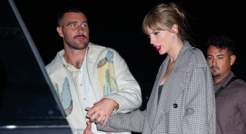 NEW YORK, NEW YORK - OCTOBER 15: Travis Kelce and Taylor Swift depart the SNL Afterparty on October 15, 2023 in New York City.