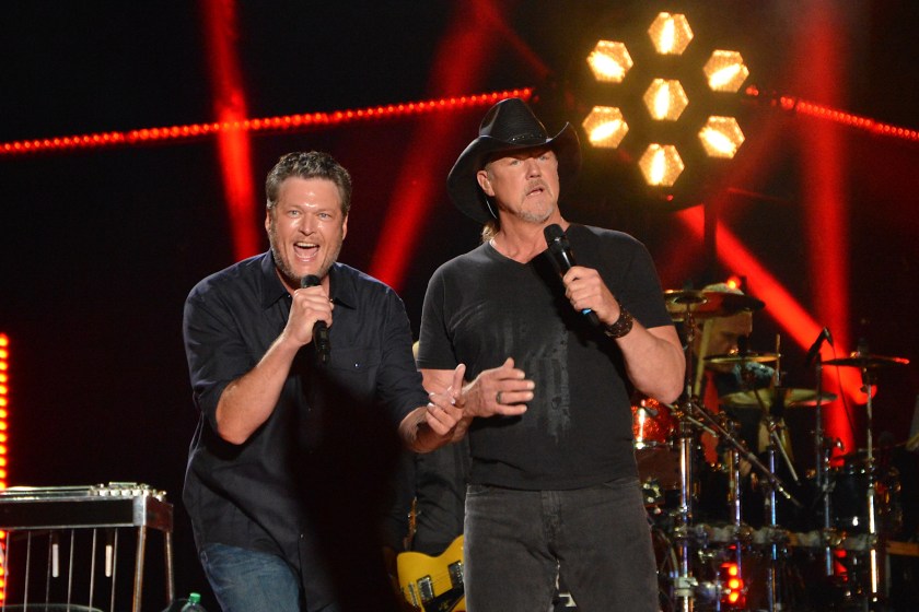 NASHVILLE, TN - JUNE 09: (EDITORIAL USE ONLY) Singer/songwriters Blake Shelton (L) and Trace Adkins perform at Nissan Stadium during day 2 of the 2017 CMA Music Festival on June 9, 2017 in Nashville, Tennessee.