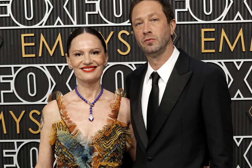 LOS ANGELES, CALIFORNIA - JANUARY 15: (L-R) Yelena Yemchuk and Ebon Moss-Bachrach attend the 75th Primetime Emmy Awards at Peacock Theater on January 15, 2024 in Los Angeles, California.