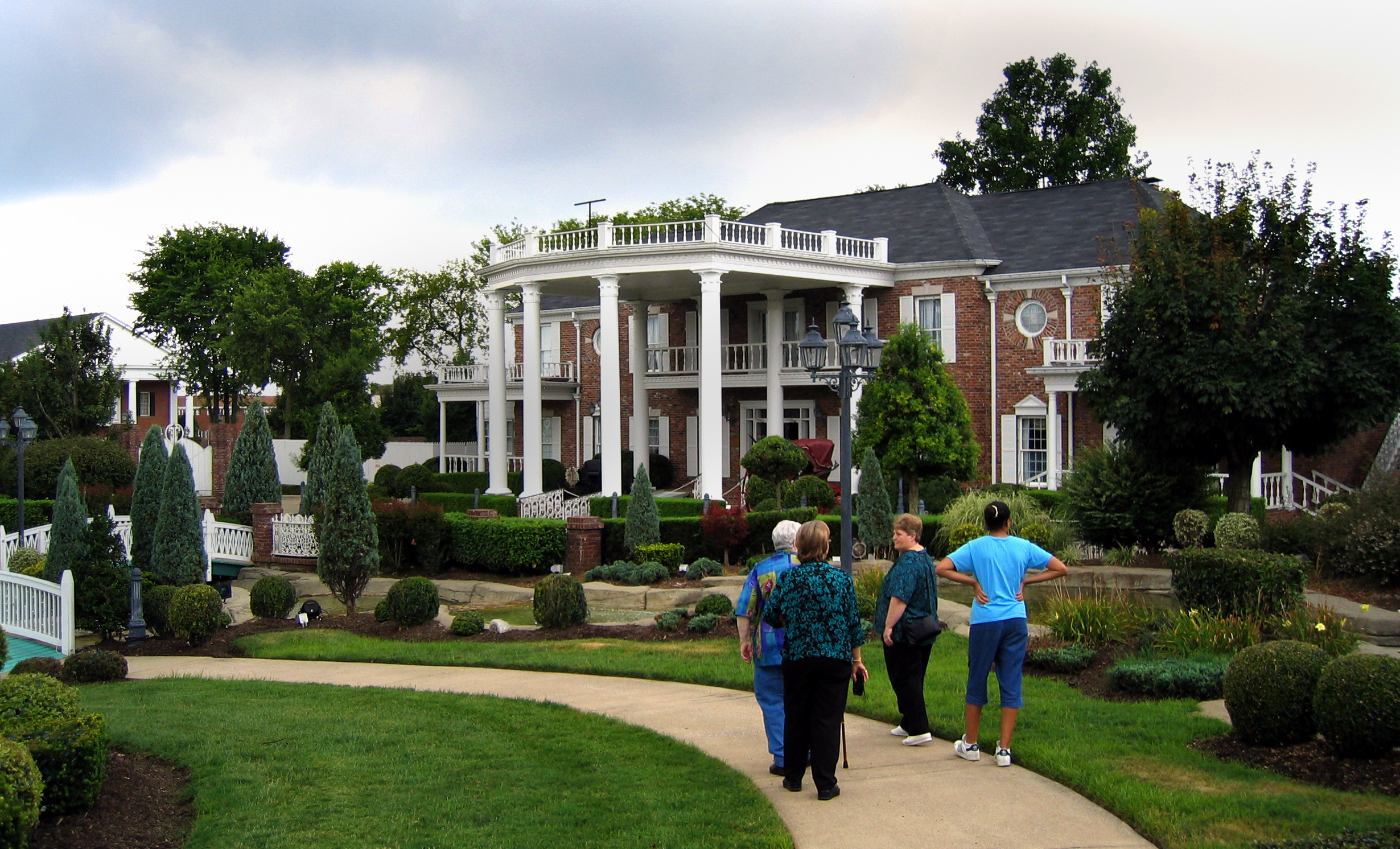 (Hendersonville, Tennessee)Photos taken 8/13/2003 at the Trinity Music City, USA in Hendersonville, Tennessee public tour . The old Conway Twitty mansion (shown) is now used for some TV productions. The facility is owned by the Trinity Broadcasting Network. 8/13/2003.