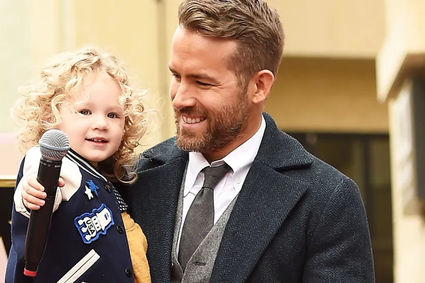 HOLLYWOOD, CA - DECEMBER 15: Actor Ryan Reynolds (R) poses for a photo with his daughter, James Reynolds during a ceremony honoring him with a star on the Hollywood Walk of Fame on December 15, 2016 in Hollywood, California. 