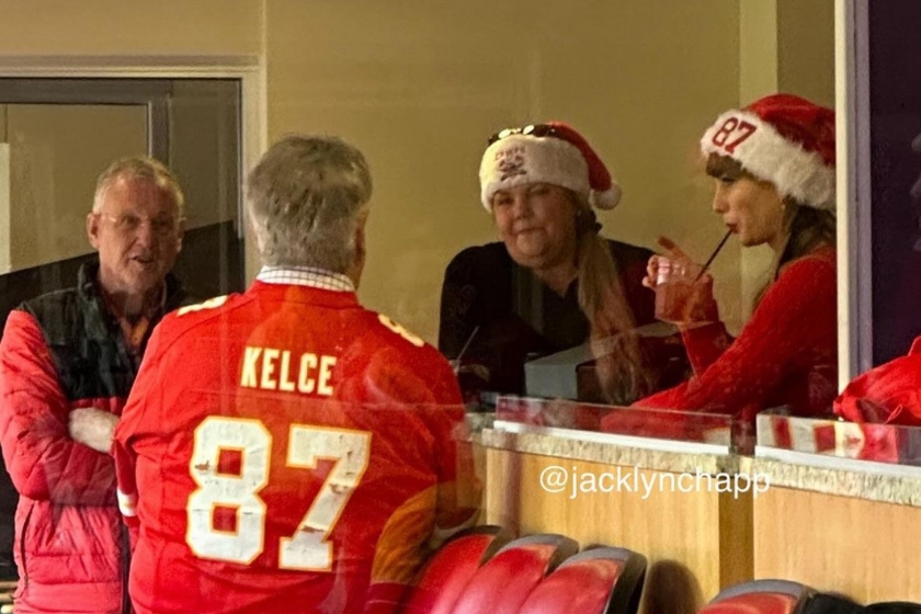 Taylor Swift and her parents with Travis Kelce's dad Ed Kelce