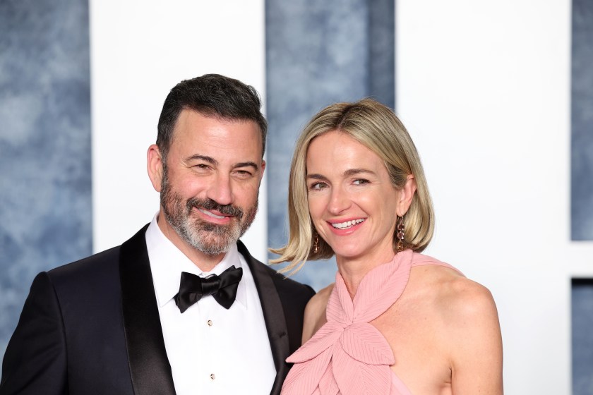 BEVERLY HILLS, CALIFORNIA - MARCH 12: Jimmy Kimmel and Molly McNearney attend the 2023 Vanity Fair Oscar Party hosted by Radhika Jones at Wallis Annenberg Center for the Performing Arts on March 12, 2023 in Beverly Hills, California.