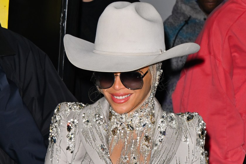 NEW YORK, NEW YORK - FEBRUARY 13: Beyonce leaves the Luar fashion show at 154 Scott in Brooklyn during New York Fashion Week on February 13, 2024 in New York City.