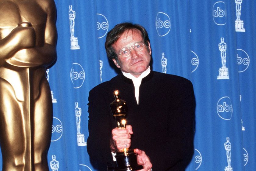 Monday 03/23/98 Los Angeles, California 70Th Annual Academy Awards At The Shrine Auditorium Pressroom: Best Supporting Actor Robin Williams 