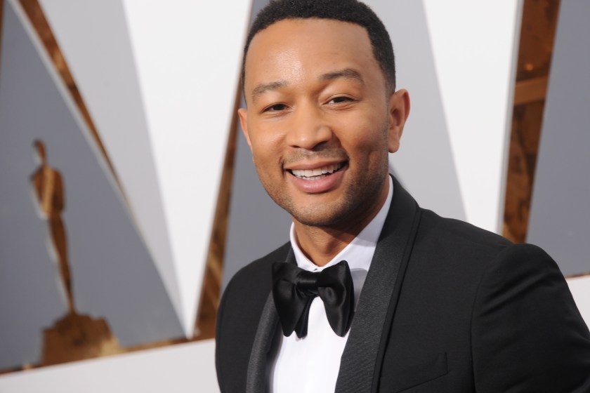 HOLLYWOOD, CA - FEBRUARY 28: Singer John Legend arrives at the 88th Annual Academy Awards at Hollywood & Highland Center on February 28, 2016 in Hollywood, California. 
