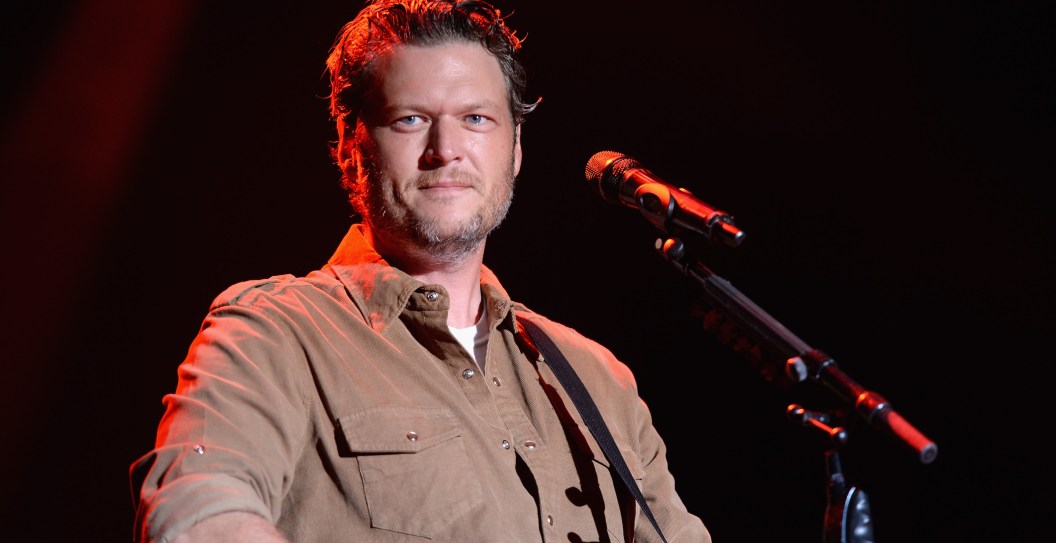 Blake Shelton Meets Super Fan at Concert That Has Singer's Name Tattooed on His Arm