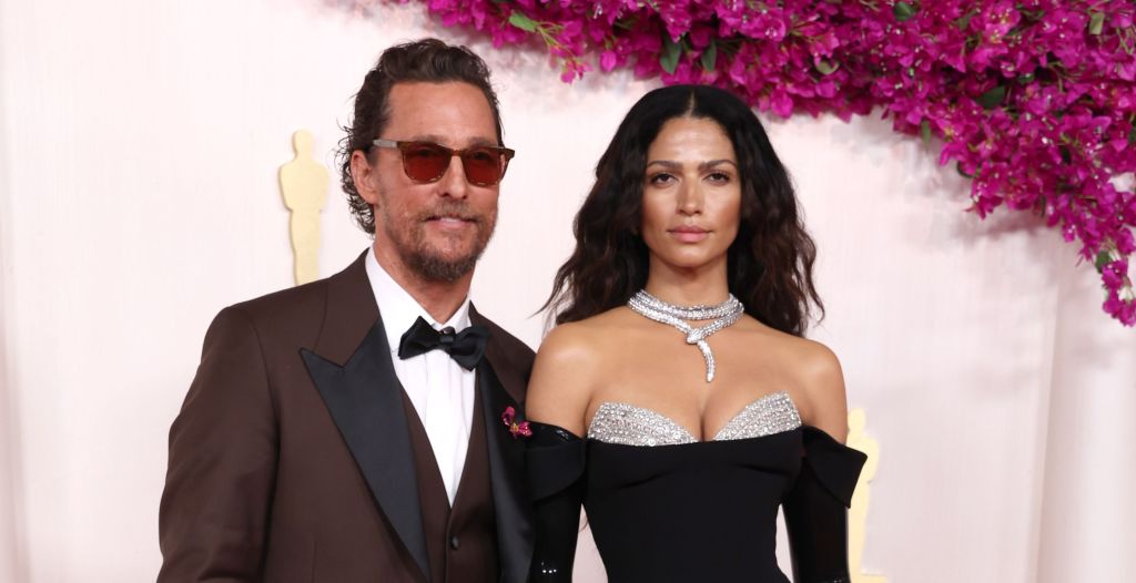 Matthew McConaughey, Wife Camila Look Flawless at Oscars