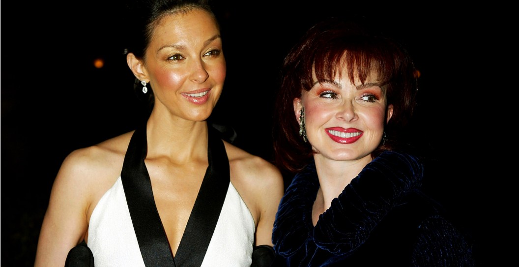 Ashley Judd Gets Emotional About Her Mother Naomi's Death