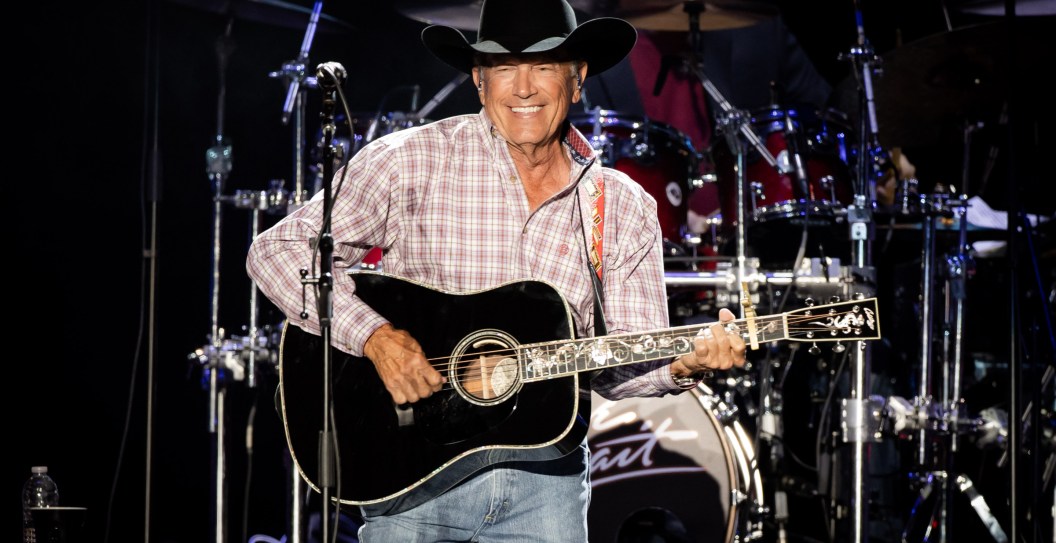 George Strait Tickets Are Being Auctioned Off For A Small Fortune 