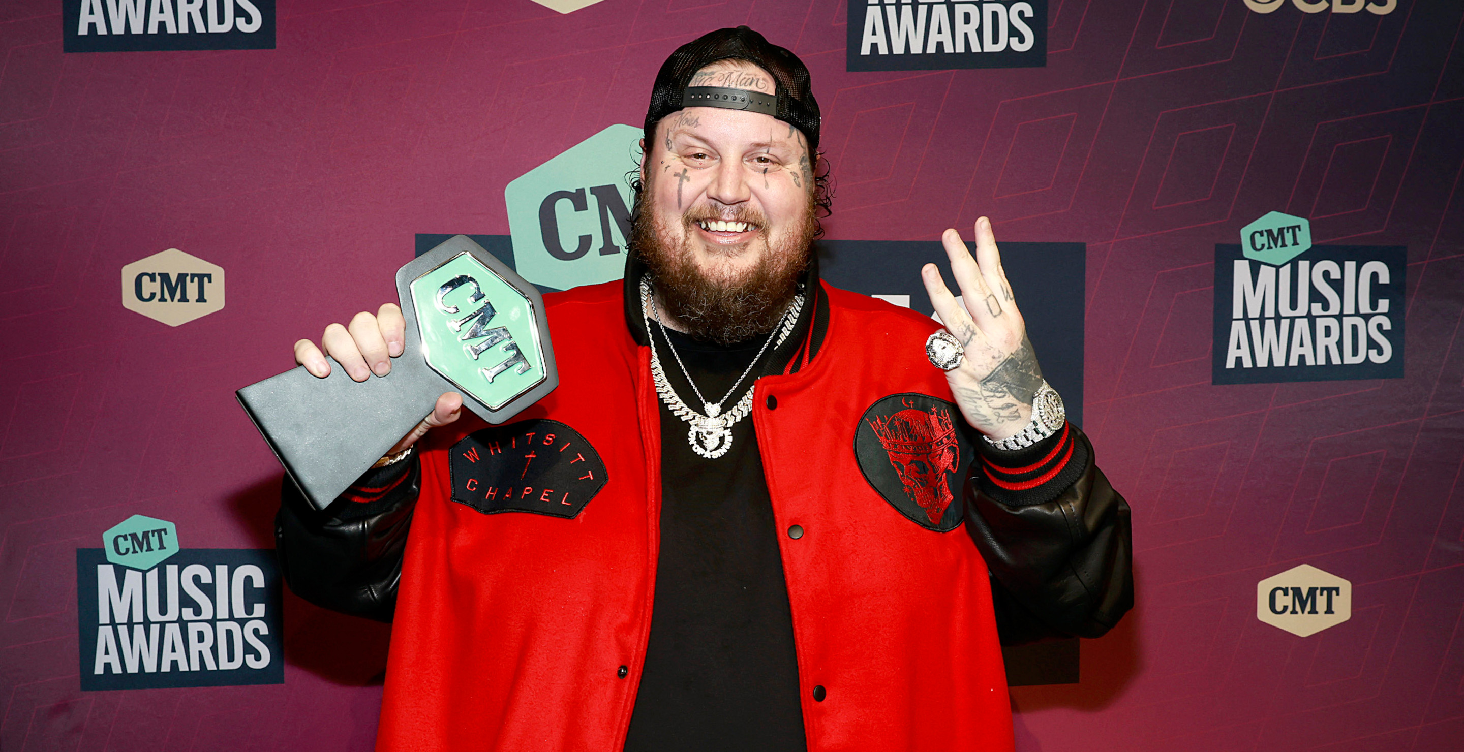 Jelly Roll Declares Nickelback 'Living Legends' As He Sings "Rockstar" At Stagecoach