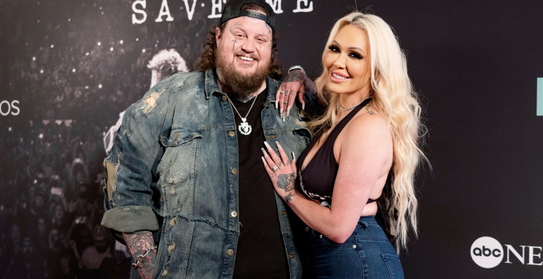Jelly Roll and Wife Bunnie XO Involved In Scary Emergency Plane Landing on Way to CMT Awards