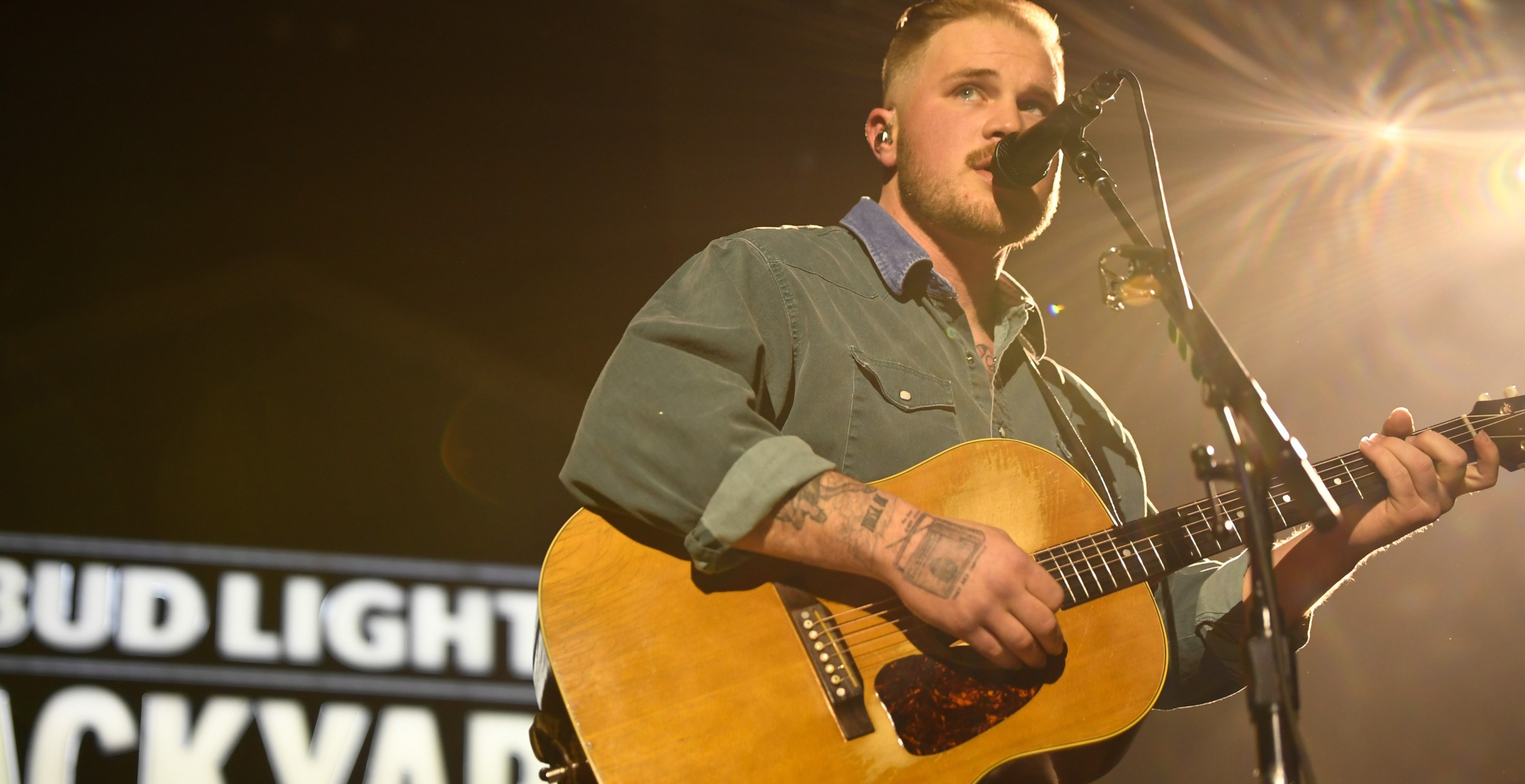 Zach Bryan Rolls Ups His Sleeves And Aids In Nebraska Tornado Cleanup ...