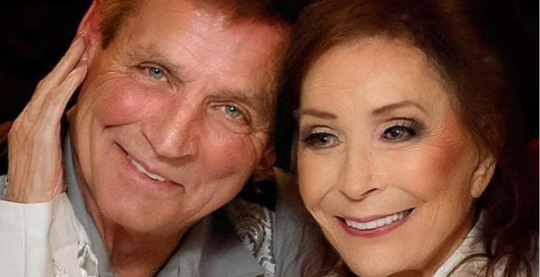 Loretta Lynn's Son Ernie Hospitalized Due To Kidney Failure As Family ...