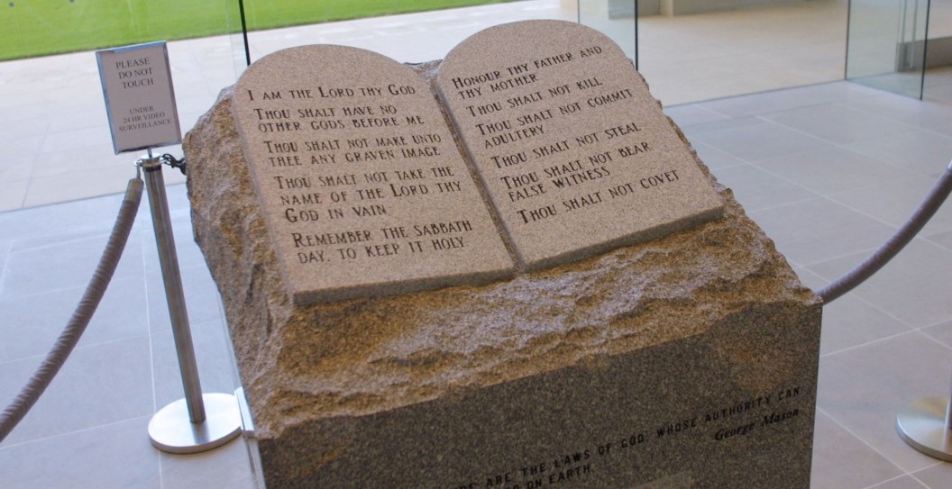 Louisiana Will Require 10 Commandments Displayed In Public Schools If Passed