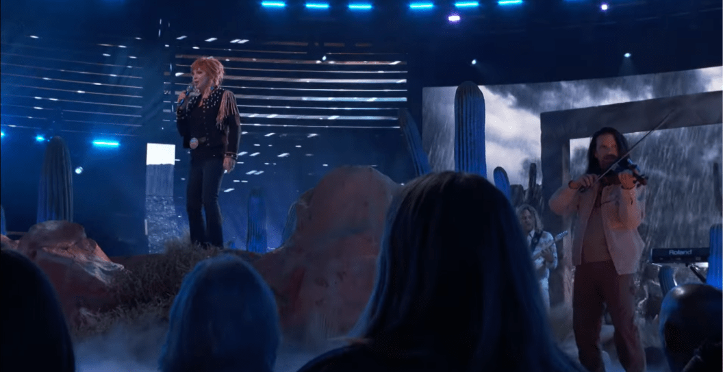 Reba McEntire Electrifies The World On 'The Voice' With The Debut Of Her Newest Single, 'I Can't'