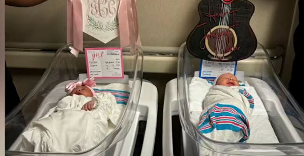 Tennessee Does The Most Wholesome Photo Shoot Ever With Newborns Johnny Cash And June Carter
