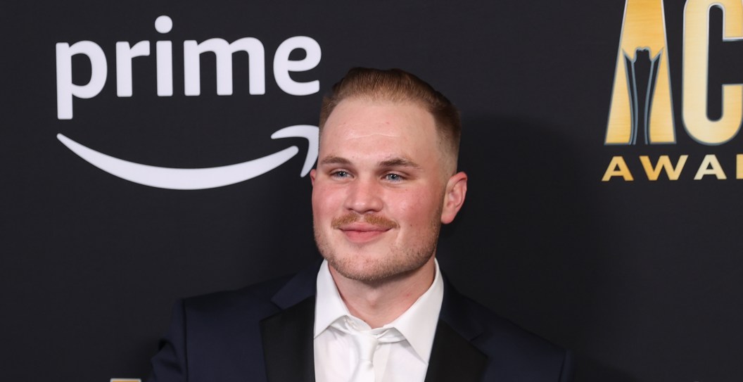 zach-bryan-blasts-radio-for-labeling-his-new-song-pink-skies-as-pop