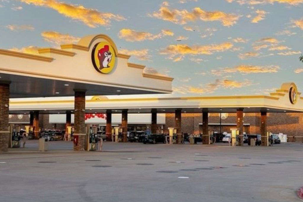 buc-ees-founders-son-facing-21-felonies-in-texas-pumps