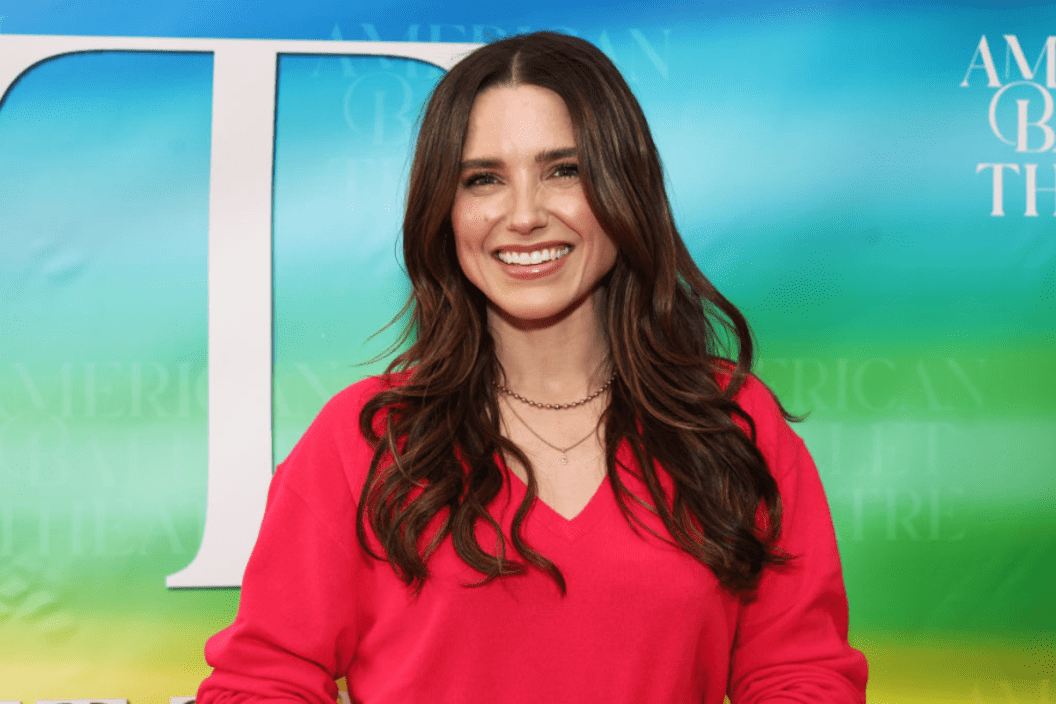 sophia-bush-reveals-the-moment-she-knew-she-was-queer