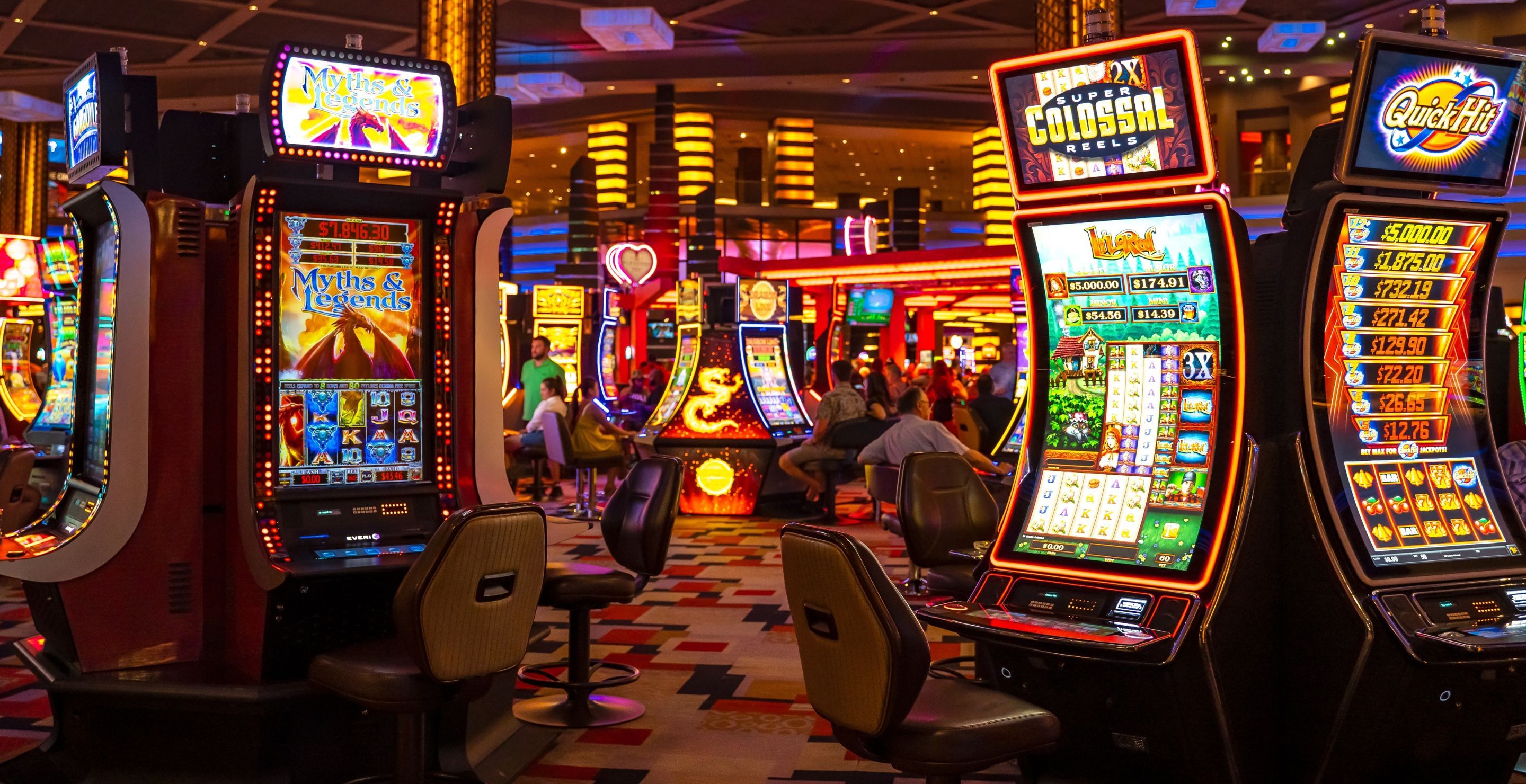 Chaos At Slot Machines As Soon-To-Be-Closed Nevada Casino Seeks To Pay ...
