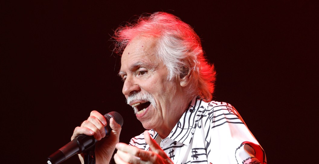 WATCH: Oak Ridge Boys Perform Their Last Song Before Joe Bonsall Passes Away