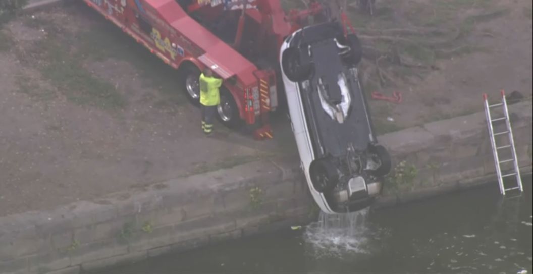 A Couple Gets Intimate In The Car, Accidentally Rolls Into Philadelphia River