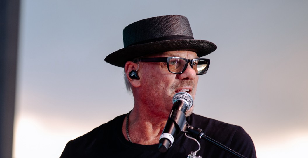Phil Vassar Says He Died Twice After Heart Attack