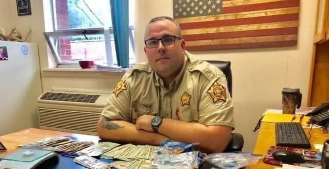 Kentucky Sheriff Allegedly Shot And Killed A Judge At The Courthouse Over An Argument