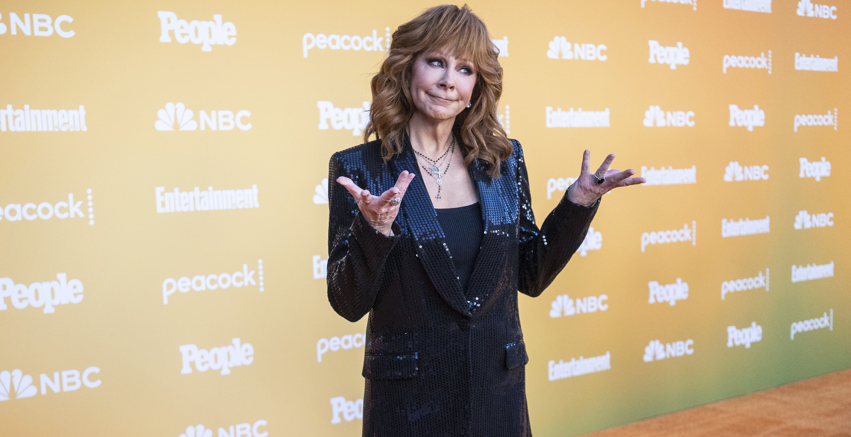 Social Media Shows Love to Reba After Huge 'Happy's Place' Debut - Wide Open Country
