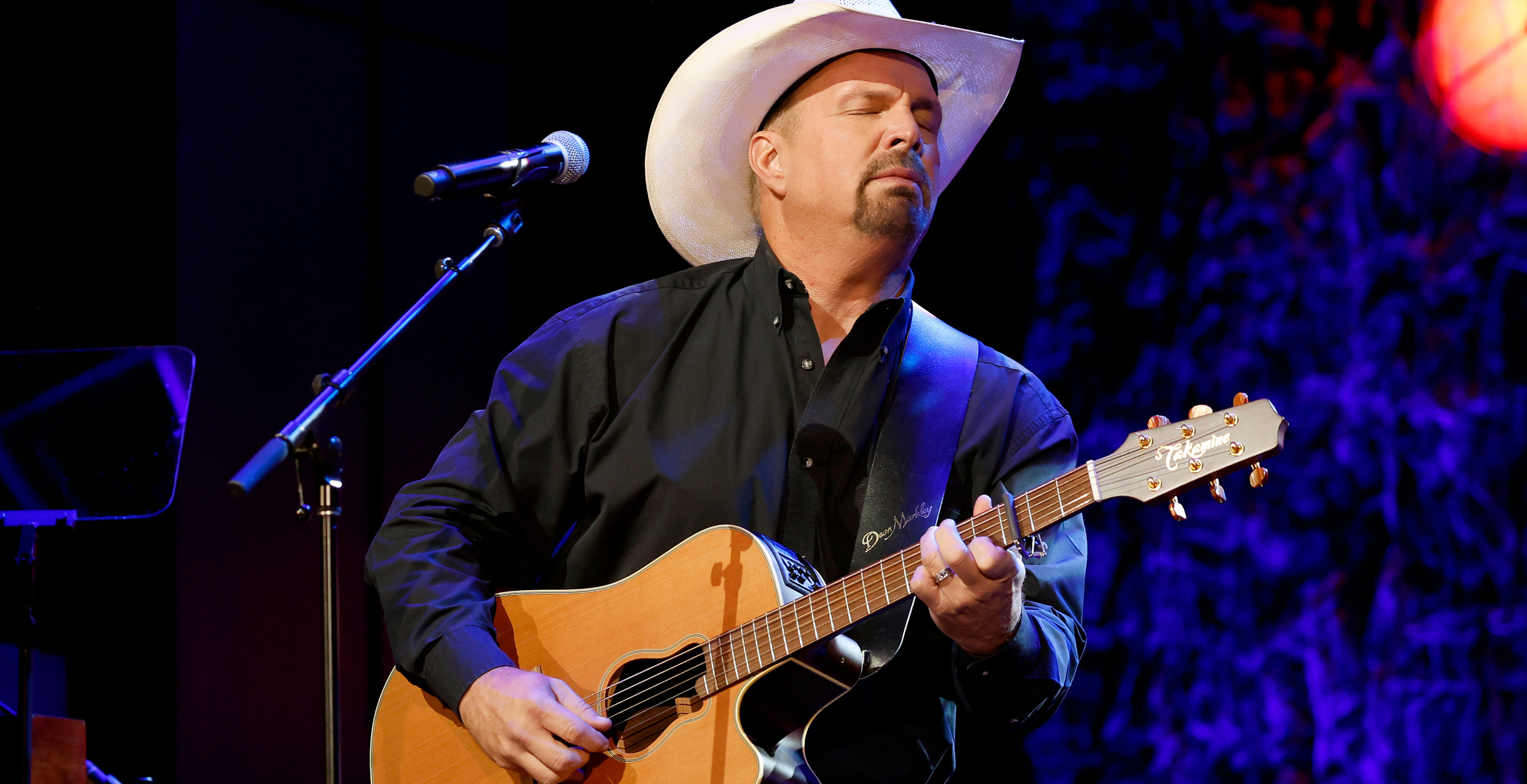 Country Icon Could Reach Billionaire Status With Catalog Sale