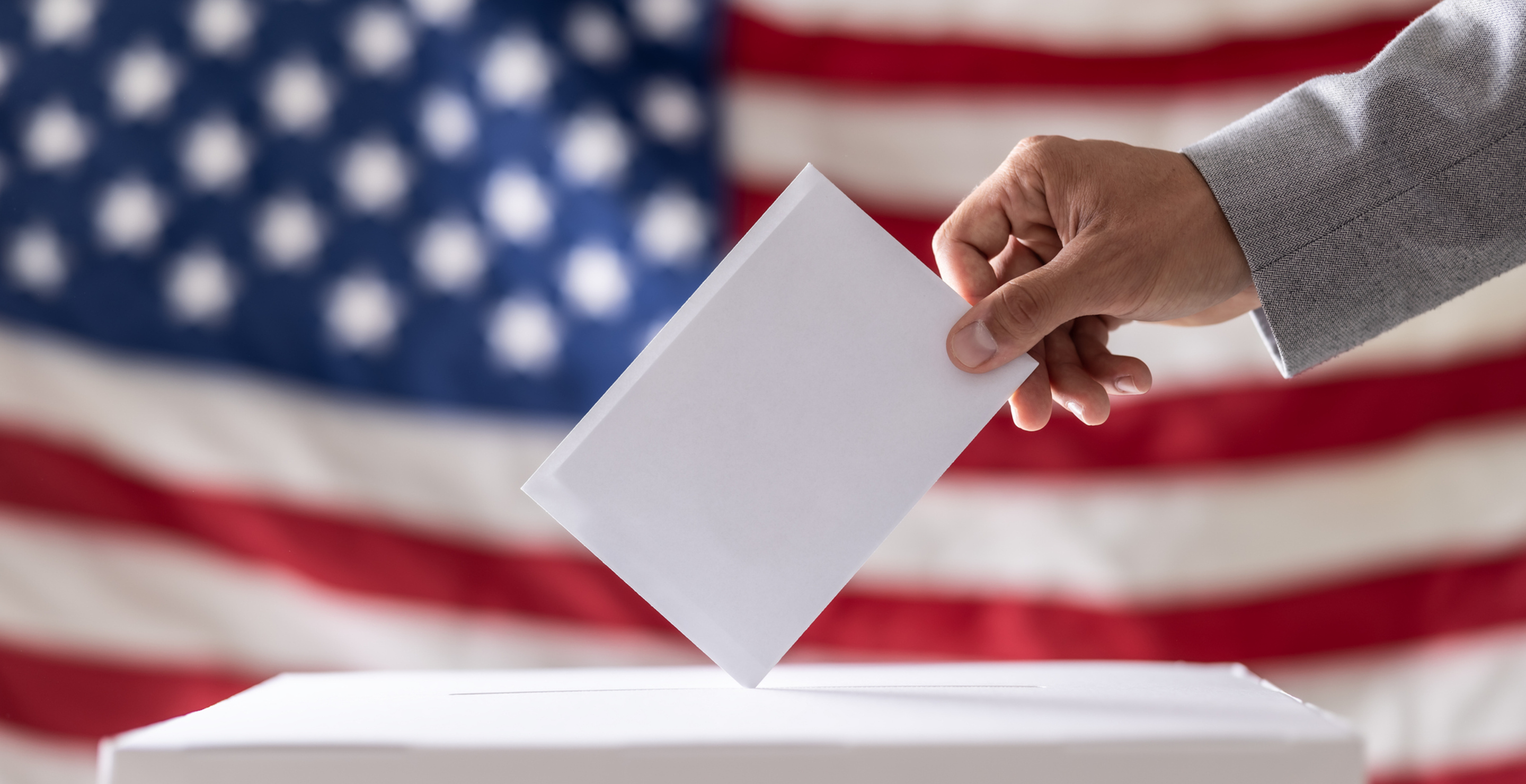 what day and time does voting start