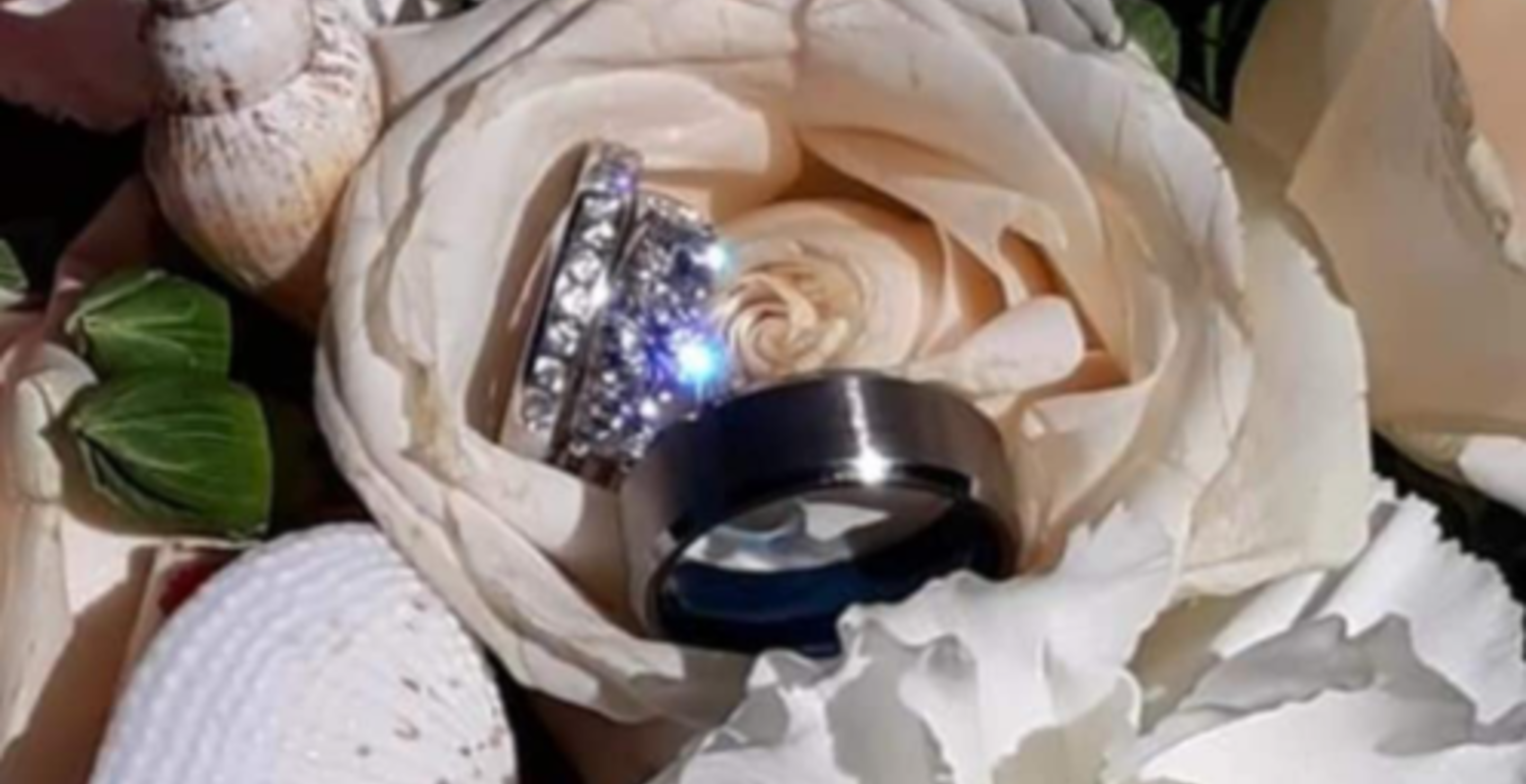 'A Christmas Story’ House Staff Loses Wedding Ring While Packing Leg Lamps, Makes Plea To Fans