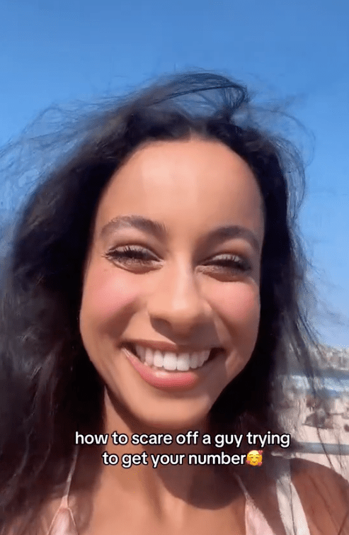 woman has unique method for fighting off men's unwanted advances
