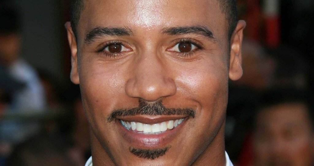 Chicago Fire Actor takes down arsonist wielding a flame thrower