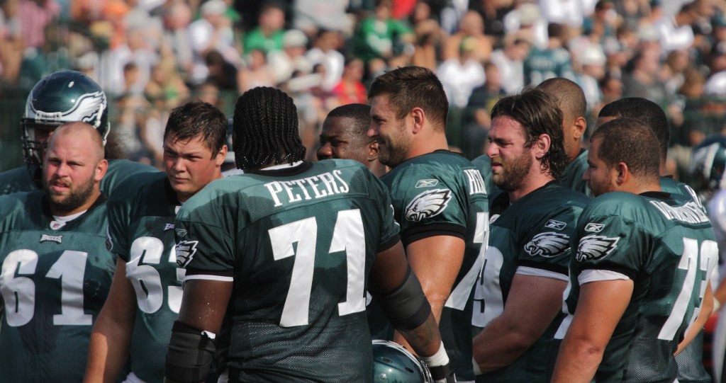 Eagles sell dirty snow after NFL game