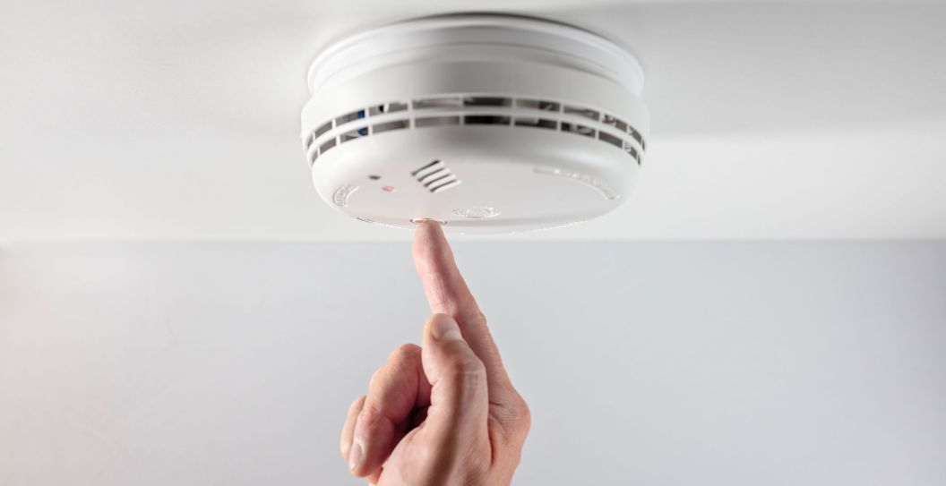 Startling Statistic Reveals Homes With Most House Fire Deaths Are All Missing One Crucial Item, According To Study