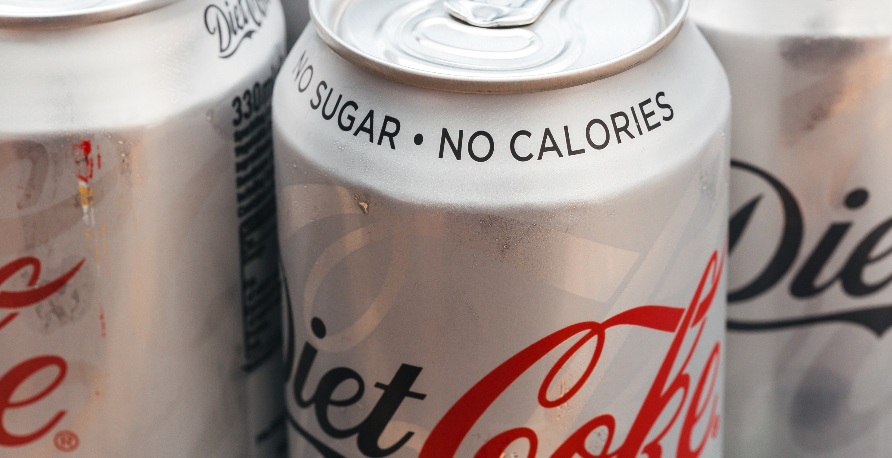 The Diet Coke Button Has Returned To The Trump White House - Wide Open ...