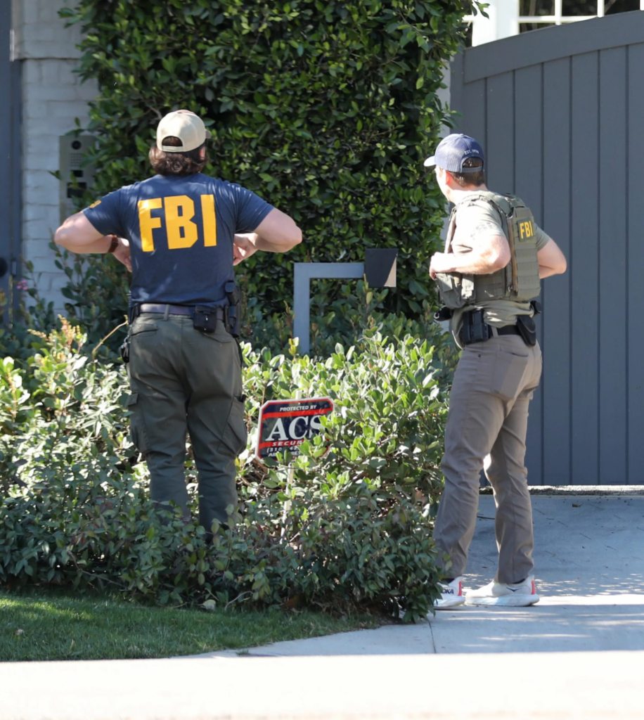FBI Visits Ben Affleck's Home Amid Wildfire Concerns