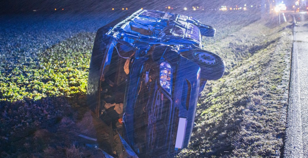 Tour Bus Rolls Upside Down Into Ditch After Brakes Failure, Killing 18 And Injuring 31